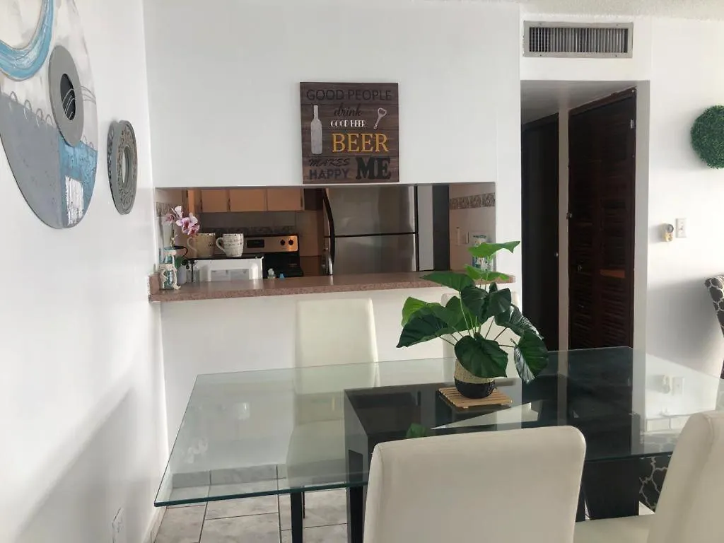 Beah Front At Marbella Del Caribe 2 Apartment San Juan